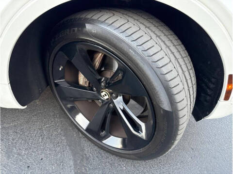 2019 Bentley Bentayga V8