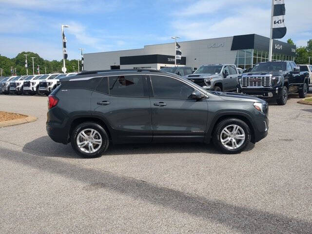 2020 GMC Terrain SLE