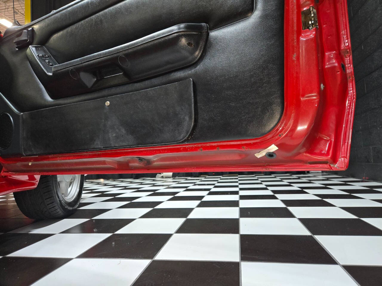 1992 Ford Mustang 59