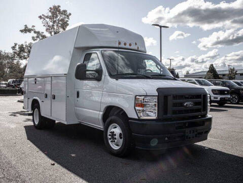 2024 Ford E-Series