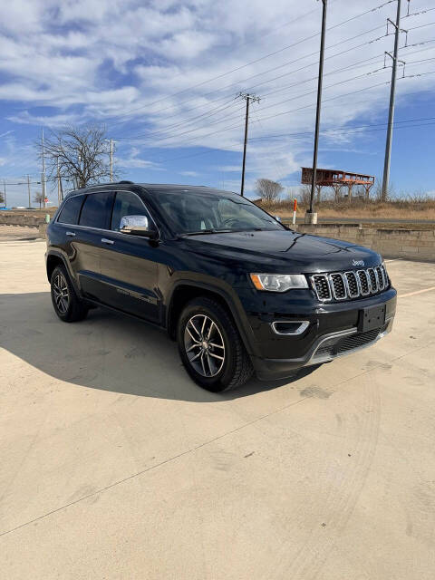 2017 Jeep Grand Cherokee Limited's photo