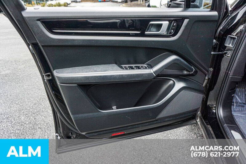 2022 Porsche Cayenne