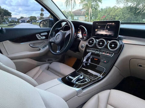 2017 Mercedes-Benz GLC GLC 300