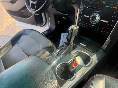 2016 Ford Explorer Sport