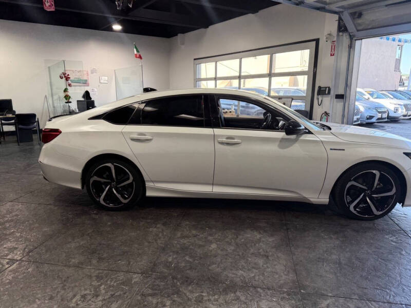 2022 Honda Accord Hybrid Sport
