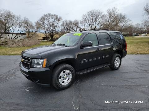 2013 Chevrolet Tahoe for sale at Ideal Auto Sales, Inc. in Waukesha WI