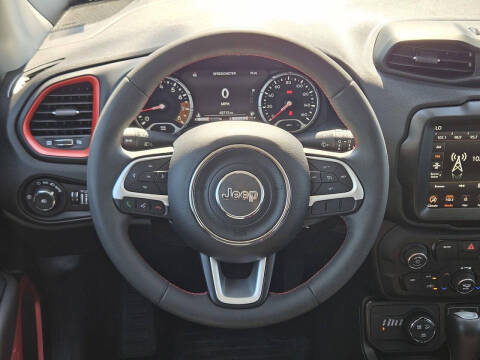 2023 Jeep Renegade Trailhawk