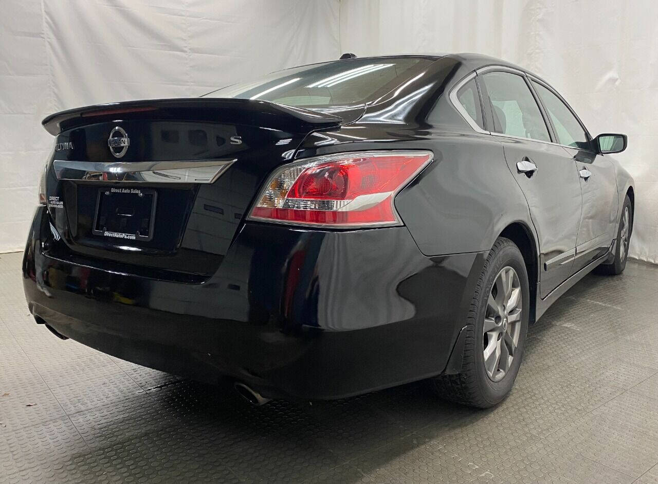 2015 Nissan Altima 2.5 SV 4dr Sedan - Black exterior view 9