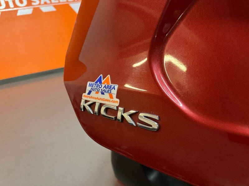 2018 Nissan Kicks SR