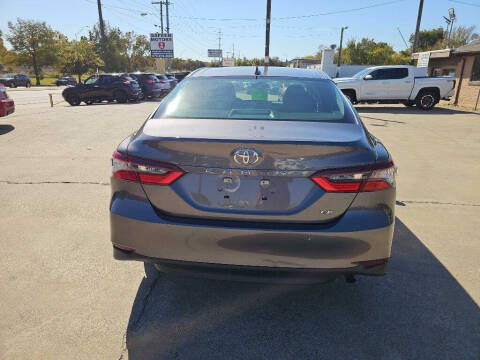 2023 Toyota Camry LE