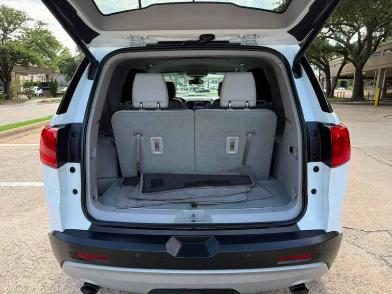 2017 GMC Acadia SLT-2