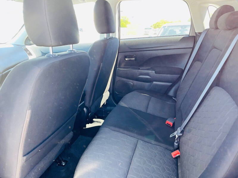 2020 Mitsubishi Outlander Sport SE