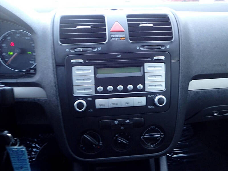 2009 Volkswagen Rabbit S