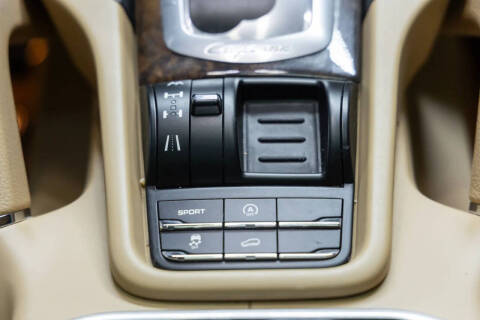 2011 Porsche Cayenne Tiptronic