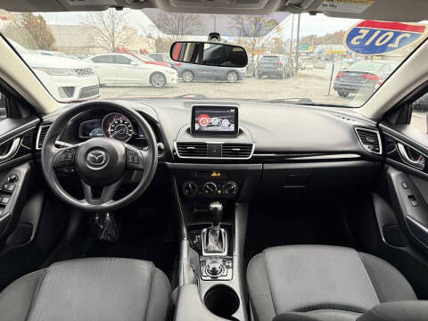 2015 Mazda MAZDA3 i Sport