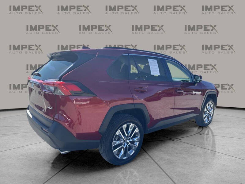2019 Toyota RAV4 XLE Premium