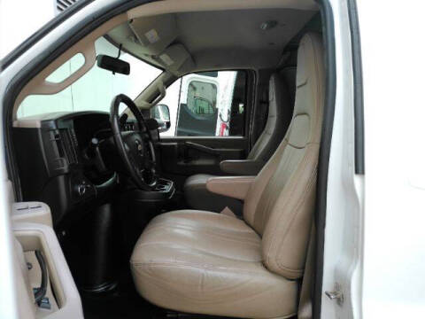 2020 Chevrolet Express 2500
