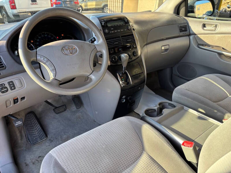 2006 Toyota Sienna