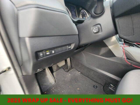 2022 Toyota Venza LE