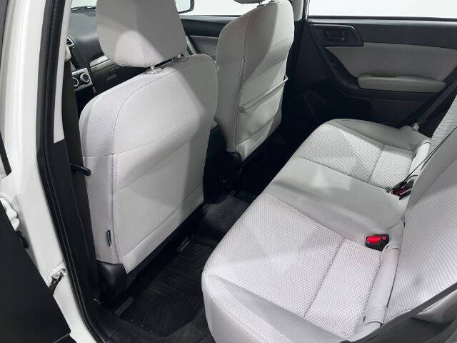 2017 Subaru Forester 2.5i