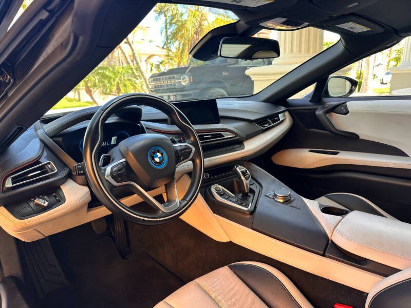 2019 BMW i8