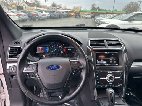 2016 Ford Explorer Sport