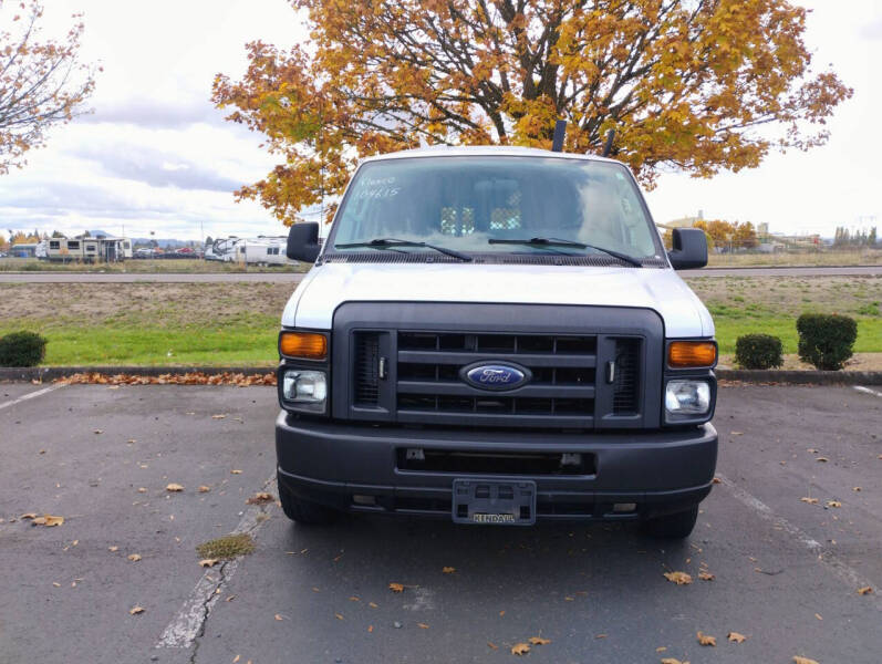 2014 Ford E-Series E-150