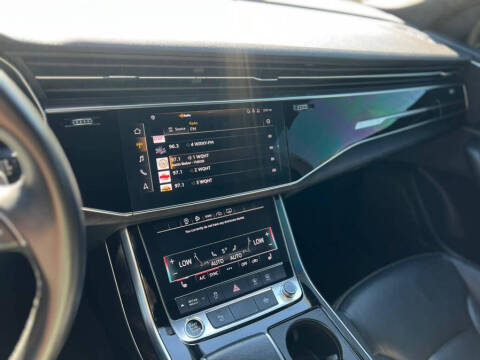 2021 Audi Q8 quattro Premium 55 TFSI