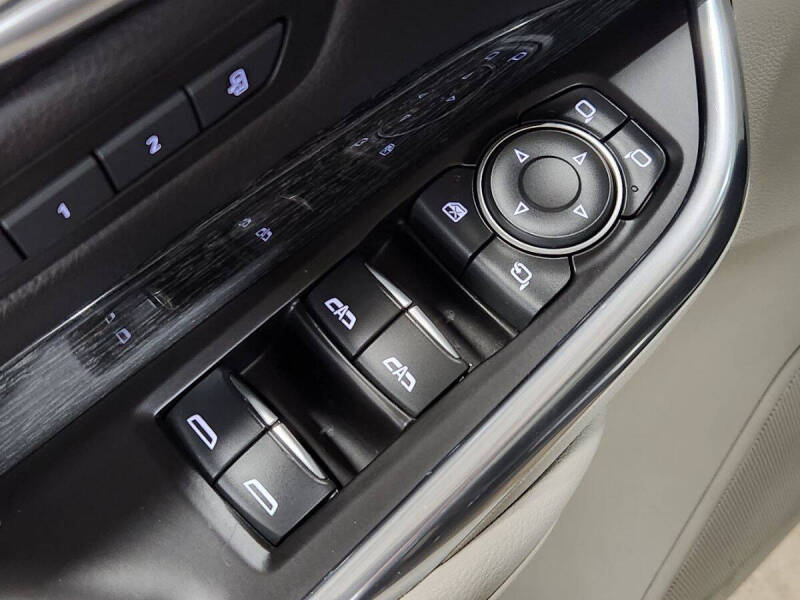 2021 Cadillac XT4 Premium Luxury