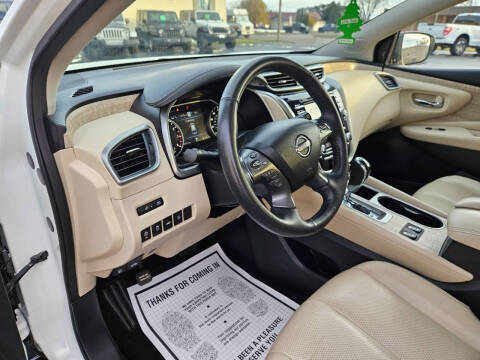 2023 Nissan Murano SL