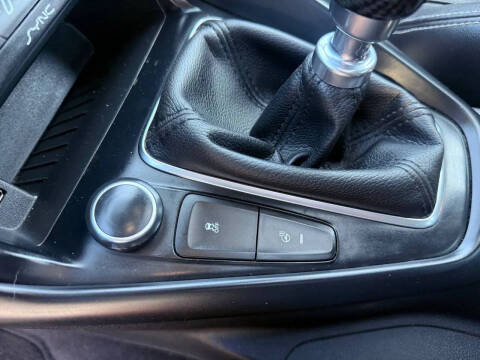 2017 Ford Focus ST