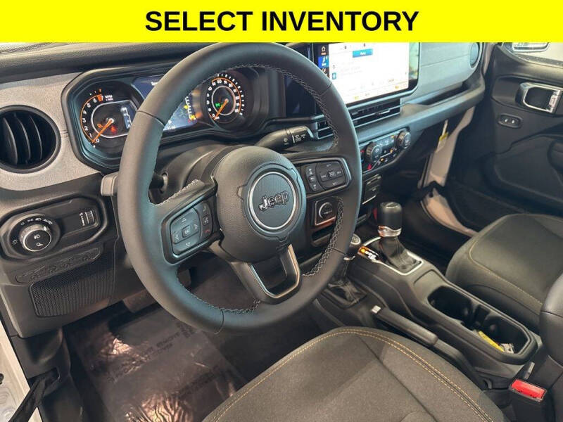 2025 Jeep Gladiator Sport