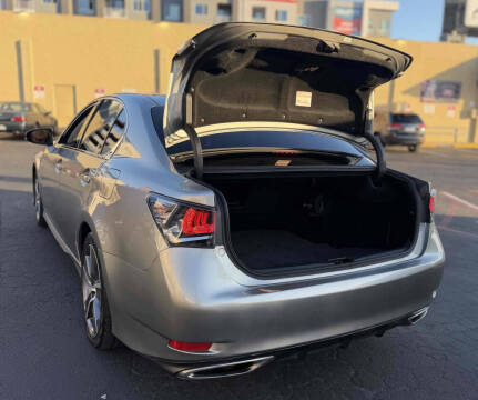 2016 Lexus GS 200t