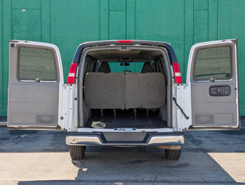 2018 GMC Savana LT 3500