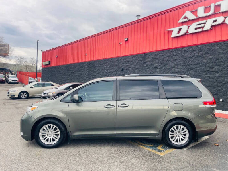 2011 Toyota Sienna