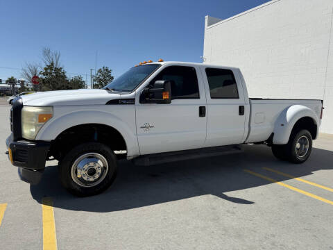 2011 Ford F-350 Super Duty for sale at Leone Auto Sales in Bradenton FL