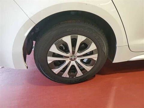 2022 Toyota Corolla Hybrid LE