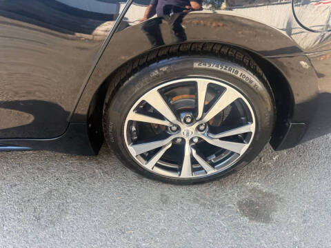 2017 Nissan Maxima Platinum