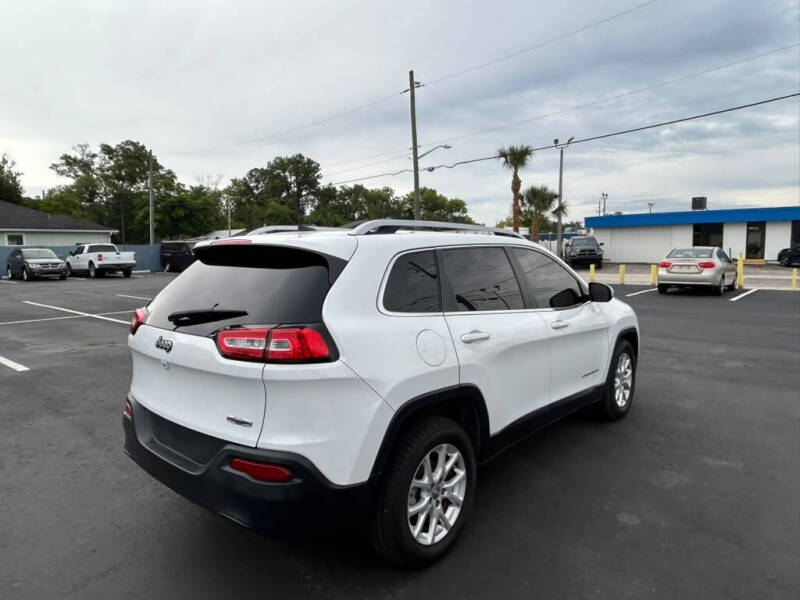 2017 Jeep Cherokee Latitude