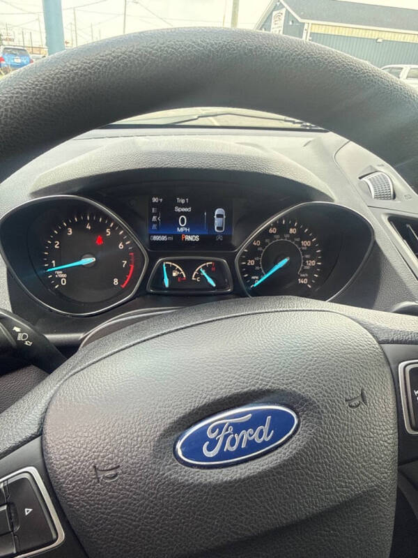 2018 Ford Escape SE
