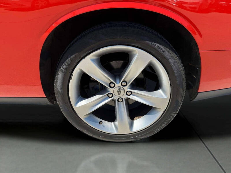 2017 Dodge Challenger SXT