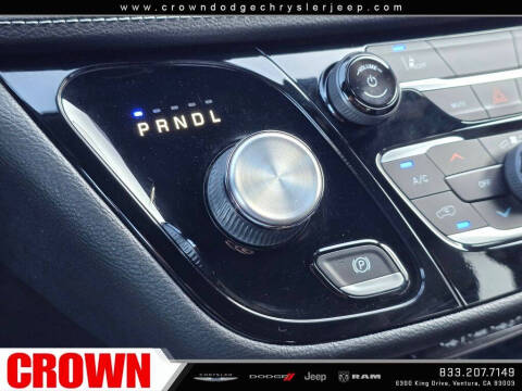 2022 Chrysler Pacifica Hybrid Touring L