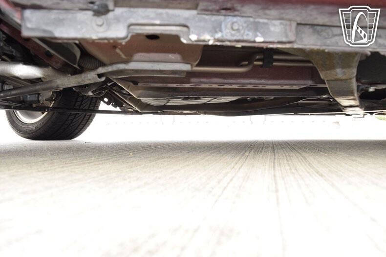 2004 Ford Thunderbird Deluxe