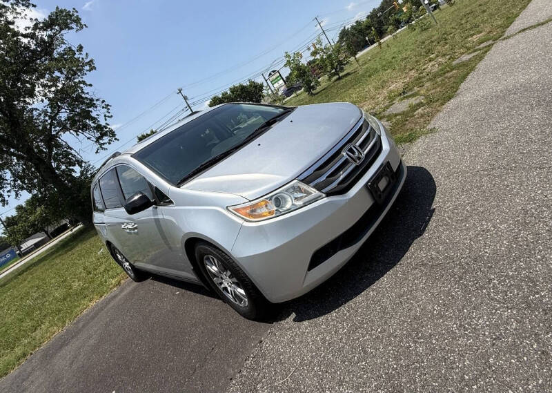 2011 Honda Odyssey EX-L w/DVD