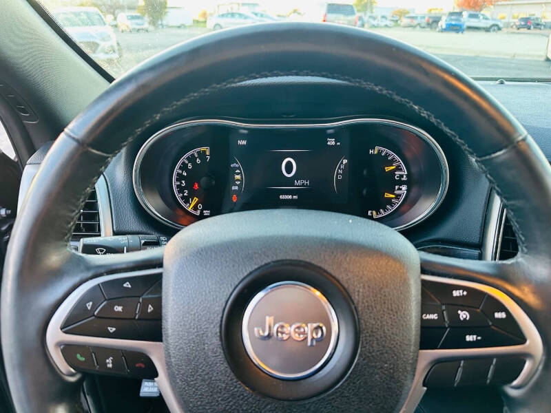 2018 Jeep Grand Cherokee Laredo
