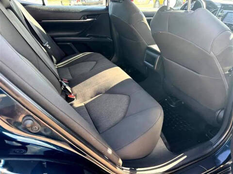 2020 Toyota Camry LE