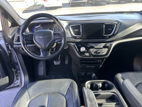 2019 Chrysler Pacifica Touring L