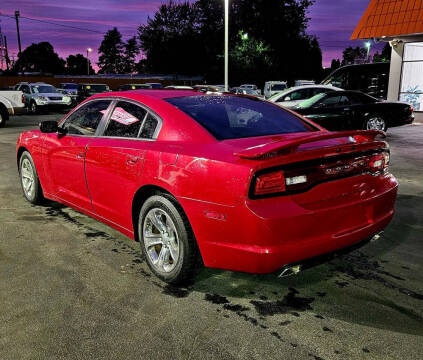 2013 Dodge Charger SE