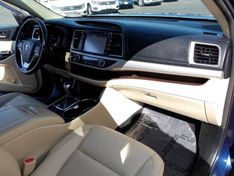 2014 Toyota Highlander XLE