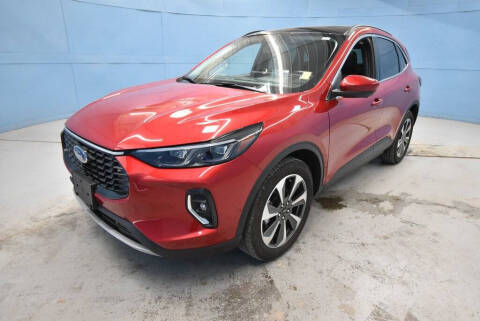 2023 Ford Escape Platinum